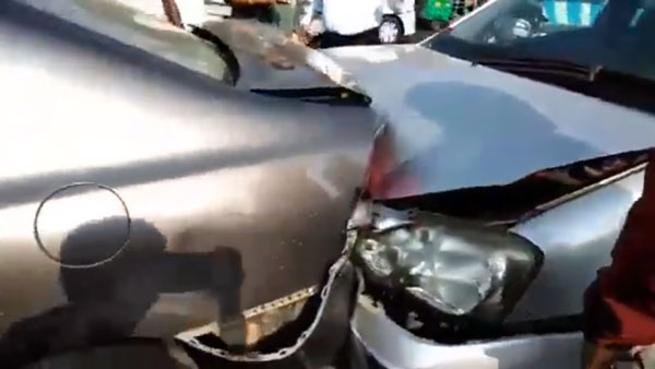 ಬೆಂಗಳೂರಿನಲ್ಲಿ ಸರಣಿ ಅಪಘಾತ- 7 ಕಾರು, ಒಂದು ಸ್ಕೂಟರ್ ಜಖಂ