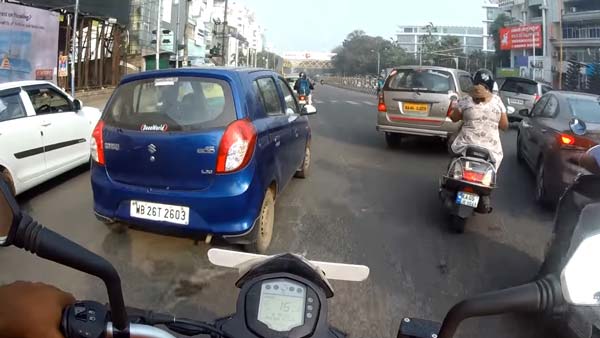 ಟ್ರಾಫಿಕ್ ಭರಿತ ಬೆಂಗಳೂರು ರಸ್ತೆಗಳಲ್ಲಿ ಕೆಟಿಎಂ ಡ್ಯೂಕ್ 125 ಮೈಲೇಜ್ ಚೆಕ್