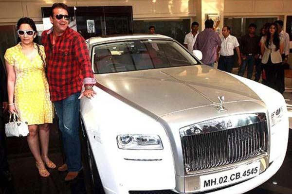 ನಟ ಸಂಜಯ್ ದತ್ ಮನೆಗೆ ಬಂದ ಹೊಸ ಅತಿಥಿ... ಸೆಲೆಬ್ರಿಟಿಗಳಿಗೆ ನೆಚ್ಚಿನ ಕಾರಿದು..