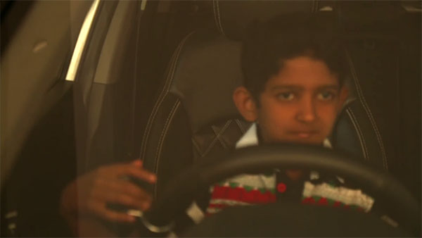 ಬೆಂಗಳೂರಿನಲ್ಲಿ ಕಾರು ಚಾಲನೆ ಮಾಡಿದ 10 ವರ್ಷದ ಬಾಲಕ..!