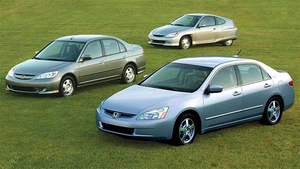 ಏರ್‍‍ಬ್ಯಾಗ್ ಬದಲಿಸಲು ಅಕಾರ್ಡ್ ರೀ ಕಾಲ್ ಮಾಡಿದ ಹೊಂಡಾ