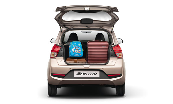 ಪ್ರತೀ ತಿಂಗಳು 8 ಸಾವಿರ ಸ್ಯಾಂಟ್ರೋ ಕಾರು ಮಾರಾಟವಾಗ್ತಿದ್ಯಂತೆ..!