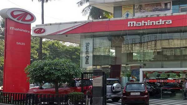 ತುಕ್ಕು ಹಿಡಿದಿದ್ದ ಕಾರನ್ನು ಮಾರಾಟ ಮಡಿದ್ದಕ್ಕೆ ಡೀಲರ್‍‍ಗೆ ಬಿತ್ತು ಭಾರೀ ಮೊತ್ತದ ದಂಡ