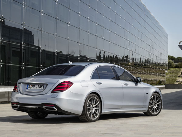 ಟೆಸ್ಲಾ ಕಾರುಗಳಂತೆ ಸದ್ದು ಮಾಡಲಿದೆ ಮರ್ಸಿಡಿಸ್ ಹೊಸ ಎಸ್ ಕ್ಲಾಸ್