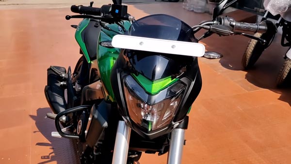 ಹೊಸ ಬಜಾಜ್ ಡಾಮಿನಾರ್ 400 ಖರೀದಿ ಮೇಲೆ ಬೆಲೆ ಕಡಿತ