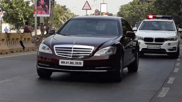 ಆಕಾಶ್ ಅಂಬಾನಿಯ ಲ್ಯಾಂಬೋರ್ಗಿನಿ ಉರುಸ್ ಕಾರು ಚಲಾಯಿಸಿದ ರಣಬೀರ್ ಕಪೂರ್