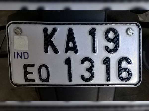 ಹೊಸ ವಾಹನ ಖರೀದಿದಾರರೇ ಇತ್ತ ಗಮನಿಸಿ- ದೇಶಾದ್ಯಂತ ವಾಹನಗಳ ನೋಂದಣಿಗೆ ಬಿದ್ದಿದೆ ಬ್ರೇಕ್..!