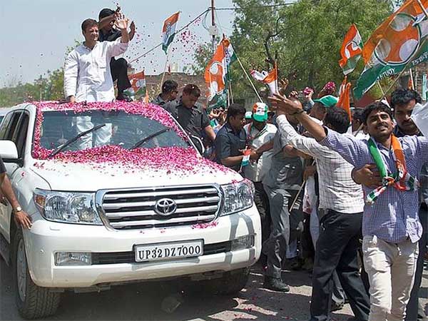 ಯಾವ ಯಾವ ರಾಜಕಾರಣಿಗಳ ಬಳಿ ಯಾವೆಲ್ಲಾ ಐಷಾರಾಮಿ ಕಾರುಗಳಿವೆ ಗೊತ್ತಾ?