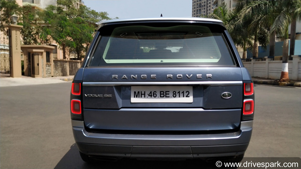 ಹೊಸ ರೇಂಜ್ ರೋವರ್ ಜೊತೆಗೆ ಪೋಸ್ ನೀಡಿದ ಕತ್ರಿನಾ ಕೈಫ್