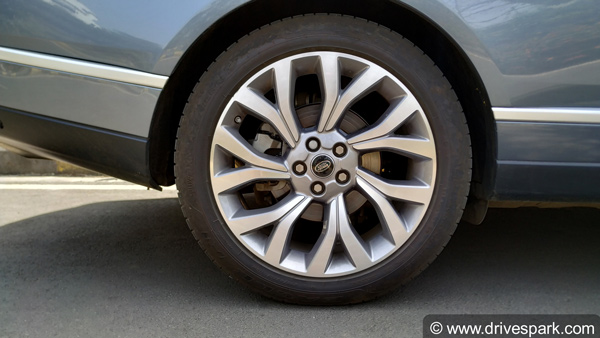 ಇಗ್ನೆನಿಯಂ ಪೆಟ್ರೋಲ್ ಎಂಜಿನ್ ಪ್ರೇರಿತ ರೇಂಜ್ ರೋವರ್ ಅನಾವರಣ