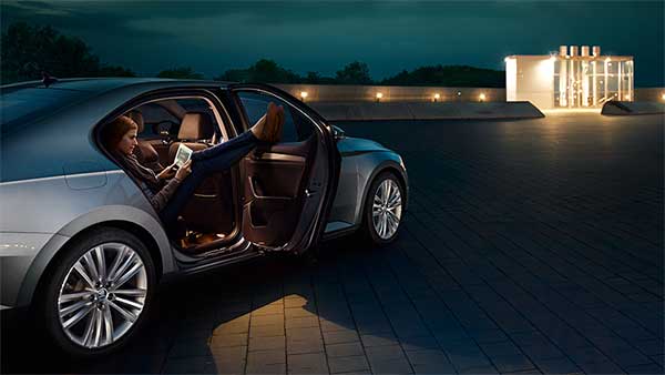 ಬಿಡುಗಡೆಯಾದ ಹೊಸ ಆವೃತ್ತಿಯ ಸ್ಕೋಡಾ ಸೂಪರ್ಬ್ ಚಿತ್ರಗಳು