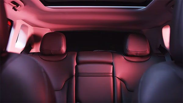 ಜೀಪ್ ಕಂಪಾಸ್ ಟ್ರೈಲ್‍‍ಹಾವ್ಕ್ ಕಾರಿನ ಟೀಸರ್ ಇಲ್ಲಿದೆ ನೋಡಿ..