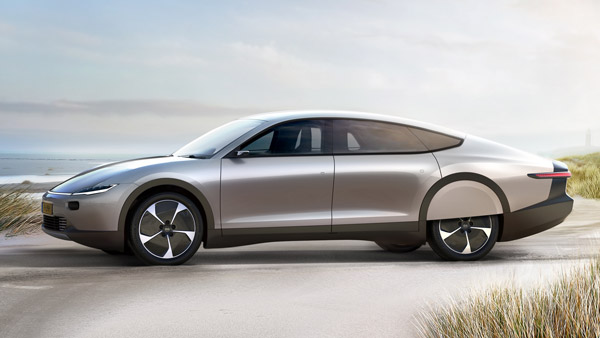 ಸಿಂಗಲ್ ಚಾರ್ಜ್‌ಗೆ ಬರೋಬ್ಬರಿ 725 ಕಿಮಿ ಮೈಲೇಜ್ ನೀಡುತ್ತೆ ಈ ಎಲೆಕ್ಟ್ರಿಕ್ ಕಾರು