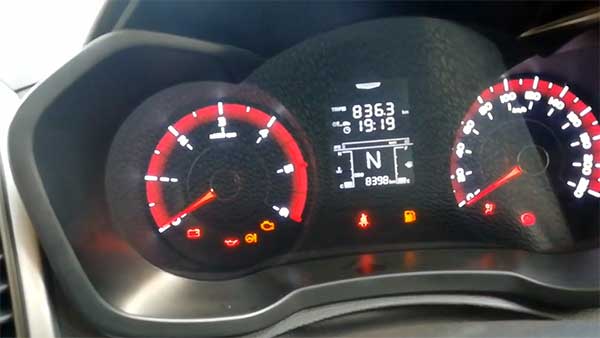 ಎಎಂಟಿ ವರ್ಷನ್ ಮಹೀಂದ್ರಾ ಎಕ್ಸ್‌‌ಯುವಿ300 ಕಾರಿನ ಖರೀದಿಗಾಗಿ ಬುಕ್ಕಿಂಗ್ ಪ್ರಾರಂಭ