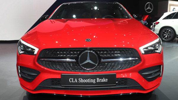 ಹೊಸತನದ ಫೀಚರ್‍‍ಗಳನ್ನು ಅಳವಡಿಸಿದ ಮರ್ಸಿಡಿಸ್ ಬೆಂಝ್