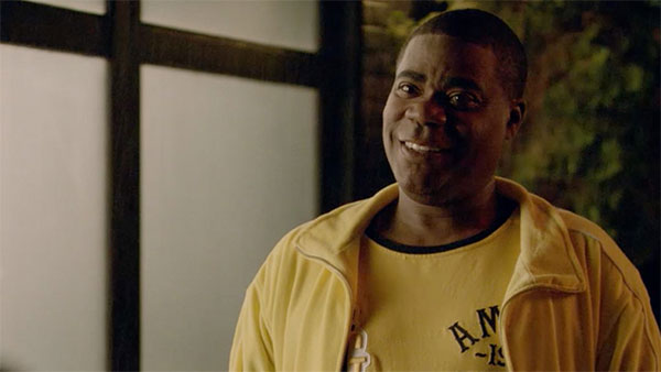 ನೆಚ್ಚಿನ ಕಾರಿಗೆ ಗುದ್ದಿದ ಮಹಿಳೆಗೆ ಗೂಸಾ ನೀಡಿದ ಅಮೇರಿಕಾ ನಟ