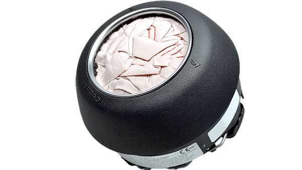 ಆಟೋ ಉದ್ಯಮದಲ್ಲಿ ಹೊಸ ಅವಿಷ್ಕಾರ- ಕಾರಿನ ಹೊರಭಾಗದಲ್ಲೂ ಏರ್‌ಬ್ಯಾಗ್ ಸೌಲಭ್ಯ..!