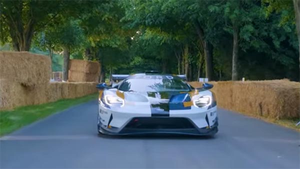 ರೇಸ್‍ಗಾಗಿಯೇ ವಿಶೇಷ ಕಾರು ಬಿಡುಗಡೆಗೊಳಿಸಿದ ಫೋರ್ಡ್