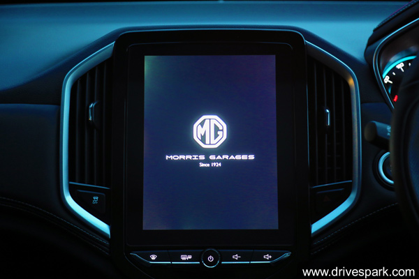 21 ಸಾವಿರಕ್ಕು ಹೆಚ್ಚಿನ ಸಂಖ್ಯೆಯಲ್ಲಿ ಬುಕ್ಕಿಂಗ್ ಪಡೆದ ಎಂಜಿ ಹೆಕ್ಟರ್ - ತಾತ್ಕಾಲಿಕ ಬುಕ್ಕಿಂಗ್ ಬಂದ್