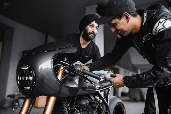 ಮಾಡಿಫೈಗೊಂಡ ರಾಯಲ್ ಎನ್‍‍ಫೀಲ್ಡ್ ಕಾಂಟಿನೆಂಟಲ್ ಜಿಟಿ650