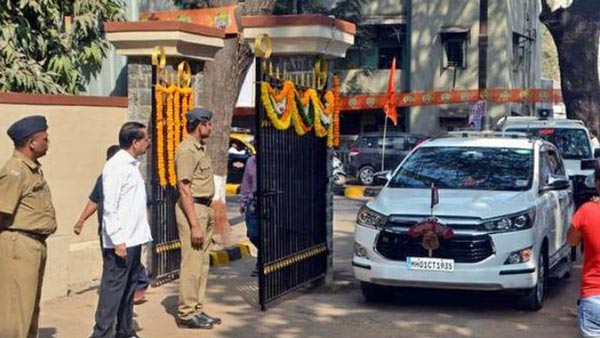 ನೋ ಪಾರ್ಕಿಂಗ್‌ನಲ್ಲಿ ಕಾರು ನಿಲುಗಡೆ ಮಾಡಿದ ಮೇಯರ್‌ಗೆ ಬಿತ್ತು 10 ಸಾವಿರ ದಂಡ..!