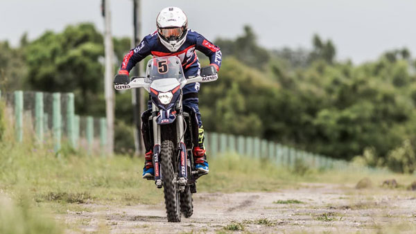 ಮೋಟಾರ್‍‍ಸ್ಪೋರ್ಟ್ಸ್ ಪ್ರಶಸ್ತಿ ಗೆದ್ದ ಬೆಂಗಳೂರು ಹುಡುಗಿ