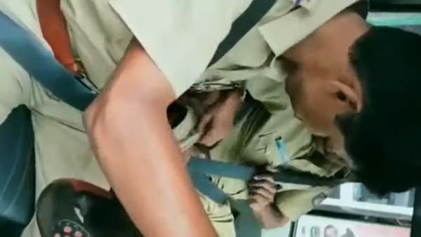 ಸೀಟ್ ಬೆಲ್ಟ್ ಧರಿಸದ ಪೊಲೀಸರನ್ನೇ ಅಡ್ಡಗಟ್ಟಿದ ಭೂಪ..!