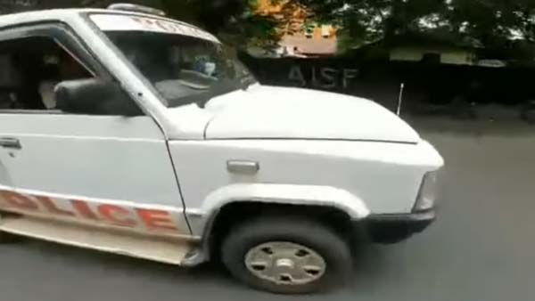 ಸೀಟ್ ಬೆಲ್ಟ್ ಧರಿಸದ ಪೊಲೀಸರನ್ನೇ ಅಡ್ಡಗಟ್ಟಿದ ಭೂಪ..!