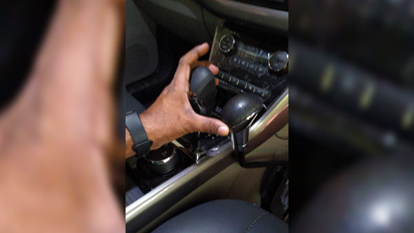 ಅಂಗವೈಕಲ್ಯಕ್ಕೆ ಸಡ್ಡು ಹೊಡೆದು ಟಾಟಾ ನೆಕ್ಸಾನ್ ಚಲಾನೆ..!