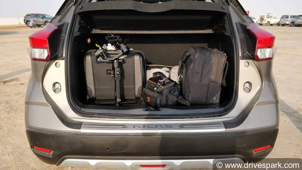 ಜೂಂಕಾರ್‍‍ನಲ್ಲಿ ಲೀಸ್‍ಗೆ ಪಡೆಯಿರಿ ನಿಸ್ಸಾನ್ ಕಿಕ್ಸ್ ಎಸ್‍ಯುವಿ ಕಾರು