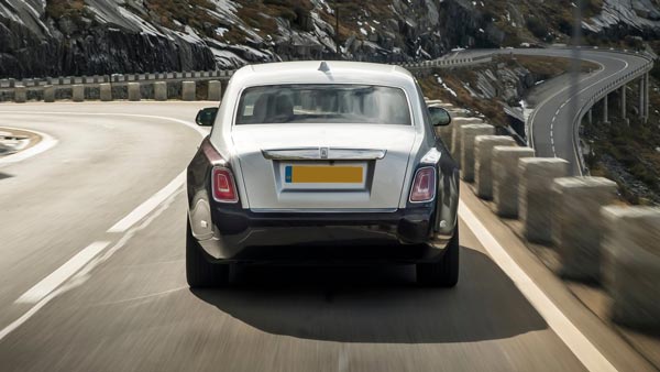 ರೋಲ್ಸ್ ರಾಯ್ಸ್ ಕಾರು ಖರೀದಿಗಾಗಿ ಹತ್ತಾರು ಕಠಿಣ ಪರೀಕ್ಷೆಗಳನ್ನು ಎದುರಿಸಿದ್ರು ಎಂಟಿಬಿ..!