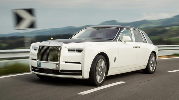 ರೋಲ್ಸ್ ರಾಯ್ಸ್ ಕಾರು ಖರೀದಿಗಾಗಿ ಹತ್ತಾರು ಕಠಿಣ ಪರೀಕ್ಷೆಗಳನ್ನು ಎದುರಿಸಿದ್ರು ಎಂಟಿಬಿ..!