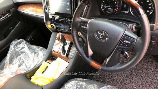 ಹೇಗಿರಲಿದೆ ನೋಡಿ ಬಿಡುಗಡೆಯಾಗಲಿರುವ ಟೊಯೊಟಾ ವೆಲ್‍ಫೈರ್ ಲಕ್ಷುರಿ ಎಂಪಿವಿ