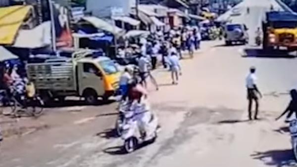 ಯಮರೂಪಿ ಟ್ರಕ್‍‍ನಿಂದ ಬಾಲಕನ ಪ್ರಾಣ ಉಳಿಸಿದ ಪೊಲೀಸಪ್ಪ..!