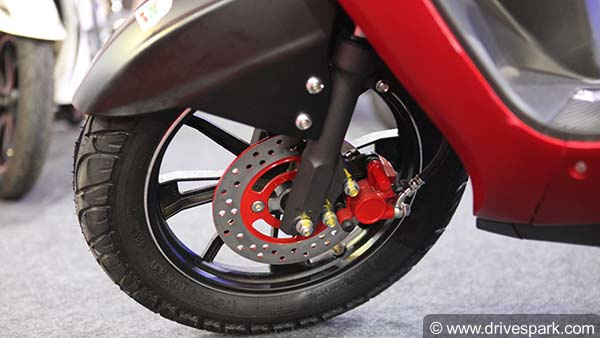 ಪ್ರದರ್ಶಿತವಾದ ಎವಾನ್ ಎಲೆಕ್ಟ್ರಿಕ್ ಸ್ಕೂಟರ್