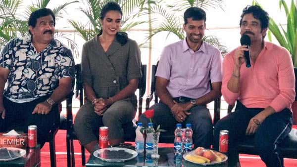 ಬ್ಯಾಡ್ಮಿಂಟನ್ ತಾರೆ ಪಿ.ವಿ.ಸಿಂಧುಗೆ ದುಬಾರಿ ಕಾರು ಗಿಫ್ಟ್ ಕೊಟ್ಟ ನಟ ನಾಗಾರ್ಜುನ