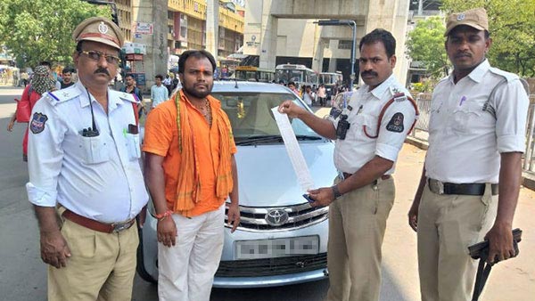 ದಂಡದಿಂದ ತಪ್ಪಿಸಿಕೊಳ್ಳಲು ವಾಹನ ಸವಾರರಿಗೆ ಹೊಸ ಮಾರ್ಗ ಸೂಚಿಸಿದ ಬೆಂಗಳೂರು ಪೊಲೀಸರು..!
