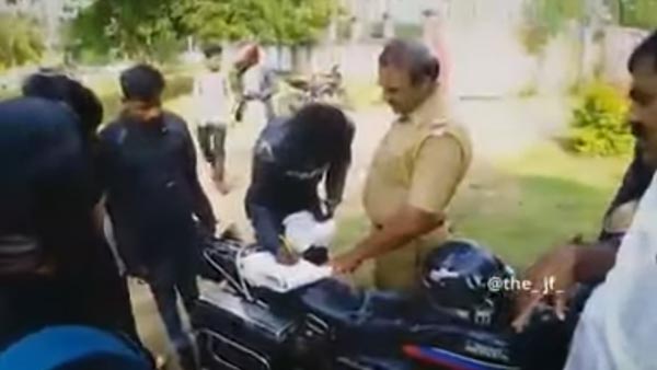 ಎಲ್ಲಾ ದಾಖಲೆಗಳಿದ್ದರೂ ಲಂಚಕ್ಕೆ ಬೇಡಿಕೆಯಿಟ್ಟ ಪೊಲೀಸಪ್ಪ..! ಎಲ್ಲಾ ದಾಖಲೆಗಳಿದ್ದರೂ ಲಂಚಕ್ಕೆ ಬೇಡಿಕೆಯಿಟ್ಟ ಪೊಲೀಸಪ್ಪ..!