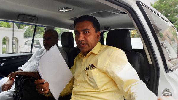 ಗಾಯಾಳುವನ್ನು ಆಸ್ಪತ್ರೆಗೆ ಸೇರಿಸಿ ಮಾನವೀಯತೆ ಮೆರೆದ ಗೋವಾ ಸಿ‍ಎಂ