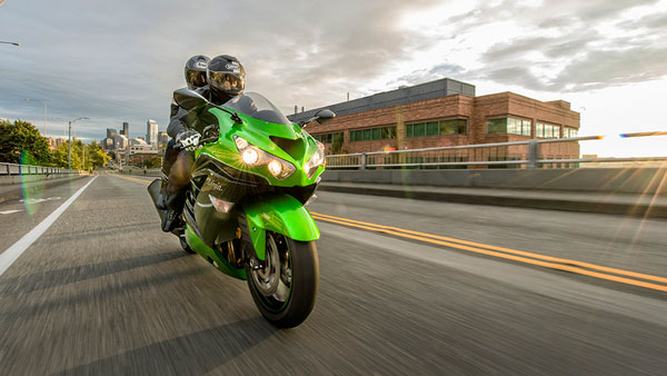 ಶುರುವಾಯ್ತು ಹೊಸ ಕವಾಸಕಿ ನಿಂಜಾ ಝಡ್‍ಎಕ್ಸ್ 14 ಆರ್ ಬುಕ್ಕಿಂಗ್