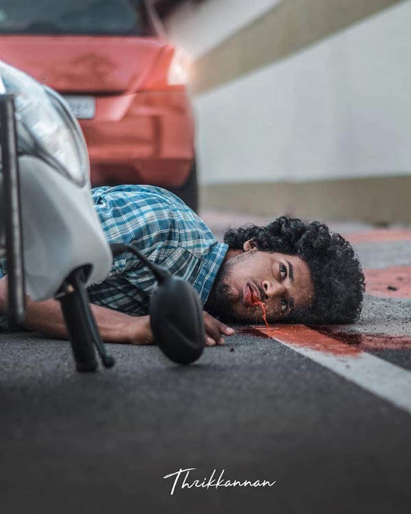 ಸಂಚಾರಿ ಜಾಗೃತಿಗೆ ಮುಂದಾದ ಯುವಕ ಮಾಡಿದ್ದೇನು ಗೊತ್ತಾ?