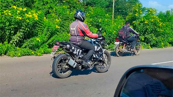 ಹೊಸ ಫೀಚರ್‍‍ನಲ್ಲಿ ಕಂಡು ಬಂದ ಕೆ‍‍ಟಿ‍ಎಂ 390 ಅಡ್ವೆಂಚರ್ ಬೈಕ್