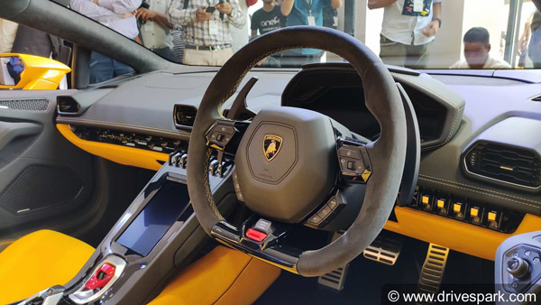 ಬಿಡುಗಡೆಯಾಯ್ತು ದುಬಾರಿ ಬೆಲೆಯ ಲ್ಯಾಂಬೊರ್ಗಿನಿ ಹುರಾಕನ್ ಇವೊ ಸ್ಪೈಡರ್