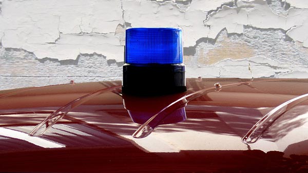 ಫ್ಲಾಶರ್, ಸೈರನ್ ಬಳಸಿದ ಇನ್ಸ್ ಪೆಕ್ಟರ್‍‍ಗೆ ಬಿತ್ತು ದಂಡ..!