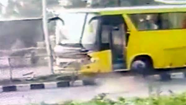 ಹಸು ಉಳಿಸಲು ಹೋಗಿ ಸರಣಿ ಅಪಘಾತ..!