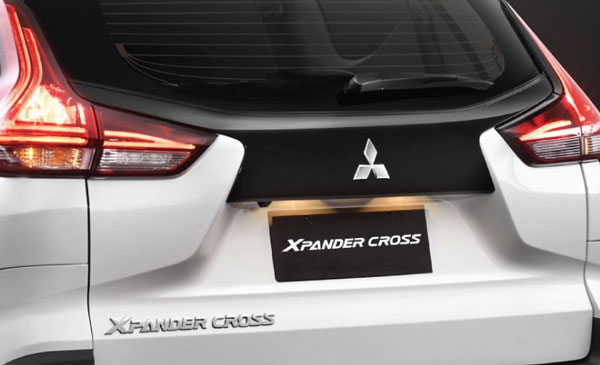 ಅನಾವರಣಗೊಂಡ ಮಿಟ್ಸುಬಿಷಿ ಎಕ್ಸ್‌ಪ್ಯಾಂಡರ್ ಕ್ರಾಸ್