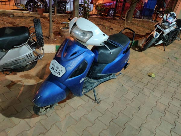 ಮೊಬೈಲ್‍‍ಗಳ್ಳರನ್ನು ಬೆನ್ನಟ್ಟಿ ಹಿಡಿದ ಕೆಟಿ‍ಎಂ ಬೈಕ್ ಸವಾರ