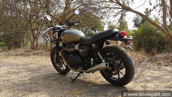 ರಾಯಲ್ ಎನ್‍‍ಫೀಲ್ಡ್ ಬೈಕಿನ ಮೇಲೆ ಟ್ರಯಂಫ್ ನೀಡಲಿದೆ ಭರ್ಜರಿ ಎಕ್ಸ್ ಚೇಂಚ್ ಆಫರ್