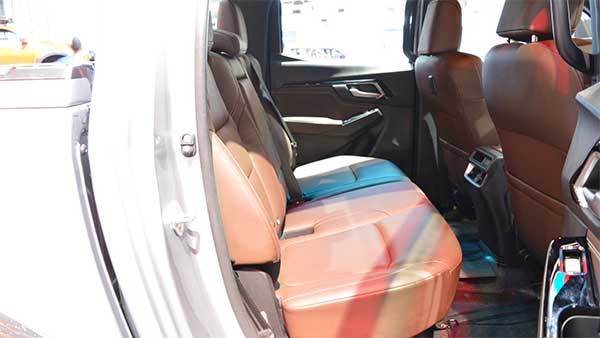 ಅನಾವರಣಗೊಂಡ 2020ರ ಹೊಸ ಇಸುಝು ಡಿ ಮ್ಯಾಕ್ಸ್ ವಿ ಕ್ರಾಸ್