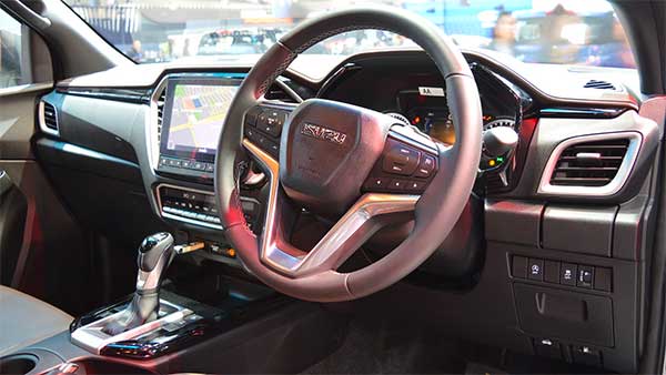 ಅನಾವರಣಗೊಂಡ 2020ರ ಹೊಸ ಇಸುಝು ಡಿ ಮ್ಯಾಕ್ಸ್ ವಿ ಕ್ರಾಸ್